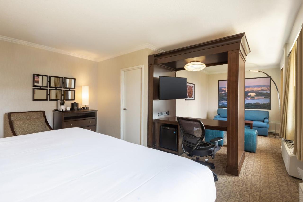 Crowne Plaza Crystal City-Washington, D.C. By Ihg Арлінгтон Екстер'єр фото